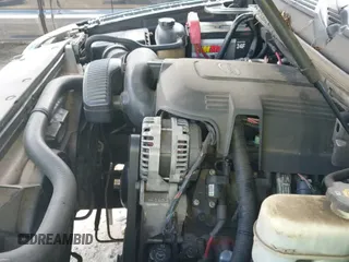 ✅ 2007 GMC Yukon SLE • VIN: 1GKFC13097R379934 • Lot: 42503868. Listed on IAAI with 291,973 mi. Free auction sales archive from the USA and detailed vehicle history report at DreamBid. Image 12.