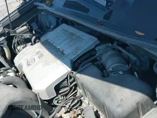 ✅ 2011 Toyota Highlander • VIN: 5TDBK3EH9BS050298 • Lot: 43085445. Listed on IAAI with 139,025 mi. Free auction sales archive from the USA and detailed vehicle history report at DreamBid. Image 19.