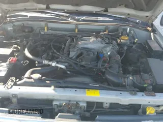 ✅ 1999 Nissan Pathfinder XE • VIN: JN8AR05Y1XW324157 • Lot: 43679298. Wystawiony na IAAI z przebiegiem 163 623 mil. Bezpłatny archiwum sprzedaży aukcyjnych z USA i szczegółowy raport historii pojazdu na DreamBid. Zdjęcie 14.