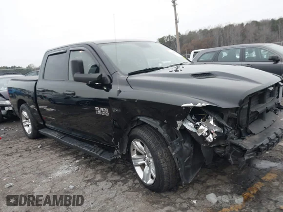 ✅ 2015 Ram 1500 Sport • VIN: 1C6RR6MTXFS566014 • Lot: 43863532. Wystawiony na IAAI z przebiegiem 175 344 mil. Bezpłatny archiwum sprzedaży aukcyjnych z USA i szczegółowy raport historii pojazdu na DreamBid. Zdjęcie 1.