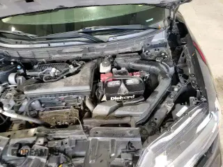 ✅ 2017 Nissan Rogue SV • VIN: 5N1AT2MV0HC775580 • Lot: 92056615. Listed on Copart with 111,438 mi. Free auction sales archive from the USA and detailed vehicle history report at DreamBid. Image 16.