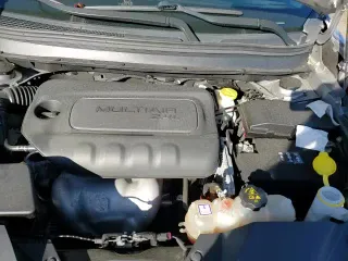 ✅ 2021 Jeep Cherokee Latitude • VIN: 1C4PJMCB8MD151649 • Lot: 89548885. Wystawiony na Copart z przebiegiem 42 395 mil. Bezpłatny archiwum sprzedaży aukcyjnych z USA i szczegółowy raport historii pojazdu na DreamBid. Zdjęcie 13.