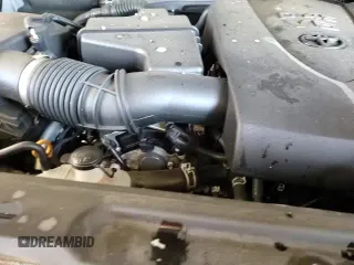 ✅ 2020 Toyota Tacoma TRD Sport • VIN: 3TMCZ5AN9LM338136 • Lot: 90986535. Wystawiony na Copart z przebiegiem 69 999 mil. Bezpłatny archiwum sprzedaży aukcyjnych z USA i szczegółowy raport historii pojazdu na DreamBid. Zdjęcie 16.