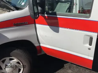 ✅ 2013 Ford Econoline Cargo Commercial • VIN: 1FDSS3EL8DDA99586 • Лот: 95210825. Опубликован ранее на Copart с пробегом 301 137 миль. Бесплатный доступ к архиву аукционных продаж из США и подробный отчёт об истории автомобиля на DreamBid. Изображение 11.