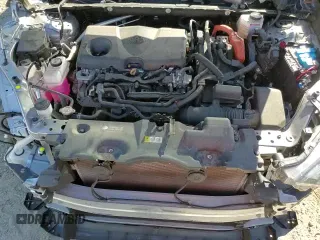 ✅ 2024 Toyota RAV4 Hybrid XSE • VIN: 4T3E6RFV9RU143646 • Lot: 90762505. Listed on Copart with 33,430 mi. Free auction sales archive from the USA and detailed vehicle history report at DreamBid. Image 15.