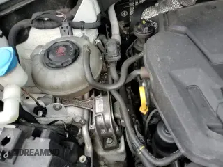 ✅ 2019 Volkswagen Tiguan SE • VIN: 3VV2B7AX3KM083531 • Lot: 89655835. Wystawiony na Copart z przebiegiem Nie podano. Bezpłatny archiwum sprzedaży aukcyjnych z USA i szczegółowy raport historii pojazdu na DreamBid. Zdjęcie 15.