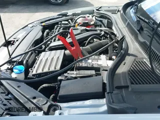 ✅ 2025 Volkswagen Jetta SE • VIN: 3VW7X7BU0SM010561 • Lot: 43355492. Wystawiony na IAAI z przebiegiem 13 056 mil. Bezpłatny archiwum sprzedaży aukcyjnych z USA i szczegółowy raport historii pojazdu na DreamBid. Zdjęcie 19.