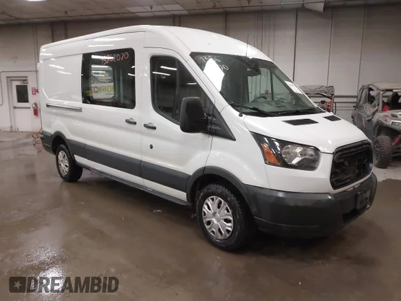 ✅ 2018 Ford Transit • VIN: 1FTYR2CG0JKA12569 • Лот: 43862070. Опубліковано раніше на IAAI з пробігом 223 219 миль. Безкоштовний доступ до архіву аукціонних продажів зі США та докладний звіт про історію автомобіля на DreamBid. Зображення 1.