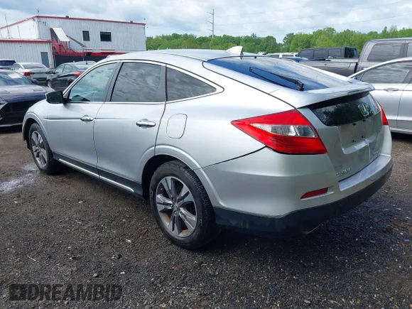 ✅ 2013 Honda Crosstour EX-L • VIN: 5J6TF2H58DL002942 • Lot: 42136150. Wystawiony na IAAI z przebiegiem 42 787 mil. Bezpłatny archiwum sprzedaży aukcyjnych z USA i szczegółowy raport historii pojazdu na DreamBid. Zdjęcie 3.
