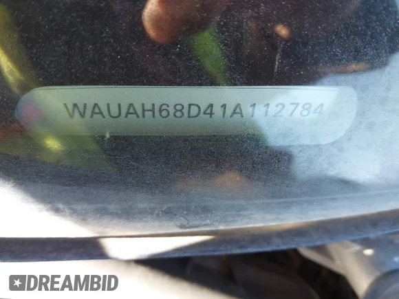 ✅ 2001 Audi A4 • VIN: WAUAH68D41A112784 • Lot: 40227904. Wystawiony na IAAI z przebiegiem 188 292 mil. Bezpłatny archiwum sprzedaży aukcyjnych z USA i szczegółowy raport historii pojazdu na DreamBid. Zdjęcie 9.
