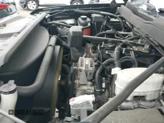 ✅ 2018 Chevrolet Silverado 2500HD Work Truck • VIN: 1GC2CUEG3JZ278451 • Lot: 42074663. Wystawiony na IAAI z przebiegiem 126 972 mil. Bezpłatny archiwum sprzedaży aukcyjnych z USA i szczegółowy raport historii pojazdu na DreamBid. Zdjęcie 19.