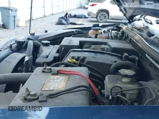 2005 Chevrolet Colorado 1SE LS Z71 z VIN 1GCDT136258127582, wystawiony jako IAAI lot #43410622 z przebiegiem 113 407 mil mil oraz . Historia ofert i sprzedaży dostępna na DreamBid. Obrazek 12.