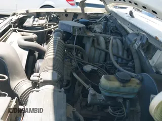 ✅ 1997 Ford F-250 • VIN: 1FTHF25H5VEB94370 • Lot: 42636171. Wystawiony na IAAI z przebiegiem 312 014 mil. Bezpłatny archiwum sprzedaży aukcyjnych z USA i szczegółowy raport historii pojazdu na DreamBid. Zdjęcie 19.