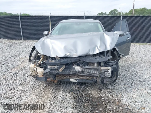 ✅ 2019 Nissan Altima SL • VIN: 1N4BL4EV7KC192214 • Lot: 45348260. Listed on IAAI with 140,437 mi. Free auction sales archive from the USA and detailed vehicle history report at DreamBid. Image 6.