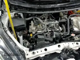 ✅ 2018 Toyota Prius One • VIN: JTDKDTB38J1600590 • Лот: 86127145. Опубликован ранее на Copart с пробегом 98 413 миль. Бесплатный доступ к архиву аукционных продаж из США и подробный отчёт об истории автомобиля на DreamBid. Изображение 16.