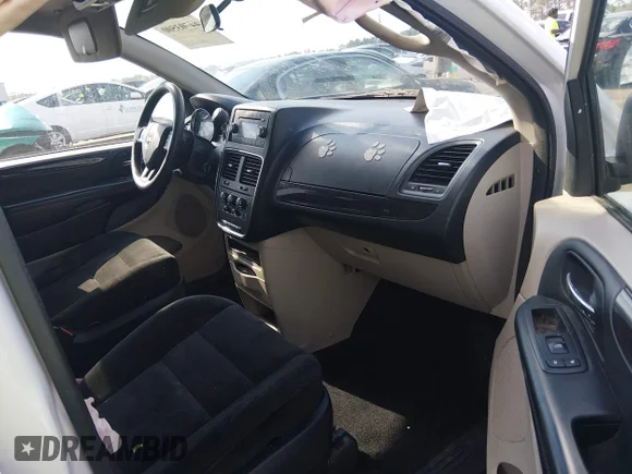 ✅ 2017 Dodge Grand Caravan SE • VIN: 2C4RDGBG8HR595082 • Lot: 44703500. Wystawiony na IAAI z przebiegiem 114 571 mil. Bezpłatny archiwum sprzedaży aukcyjnych z USA i szczegółowy raport historii pojazdu na DreamBid. Zdjęcie 5.