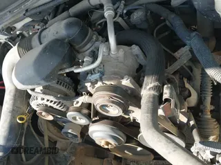 ✅ 2008 Chevrolet Silverado 1500 Work Truck • VIN: 1GCEC14X58Z315863 • Lot: 43064151. Wystawiony na IAAI z przebiegiem Nie podano. Bezpłatny archiwum sprzedaży aukcyjnych z USA i szczegółowy raport historii pojazdu na DreamBid. Zdjęcie 19.