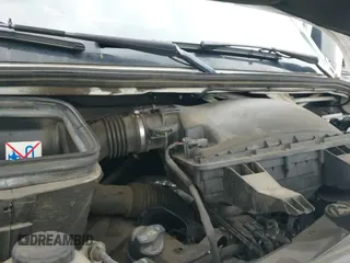 ✅ 2019 Mercedes-Benz Sprinter Cargo • VIN: WD4PF0CD3KP165407 • Lot: 43507871. Listed on IAAI with 148,381 mi. Free auction sales archive from the USA and detailed vehicle history report at DreamBid. Image 19.