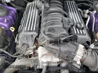 ✅ 2019 Dodge Charger Scat Pack • VIN: 2C3CDXGJ1KH518727 • Лот: 69598345. Опубликован ранее на Copart с пробегом 93 892 миль. Бесплатный доступ к архиву аукционных продаж из США и подробный отчёт об истории автомобиля на DreamBid. Изображение 15.