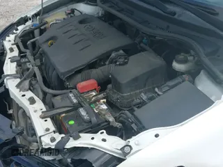 ✅ 2016 Scion iM • VIN: JTNKARJE4GJ501221 • Lot: 43184042. Wystawiony na IAAI z przebiegiem 242 850 mil. Bezpłatny archiwum sprzedaży aukcyjnych z USA i szczegółowy raport historii pojazdu na DreamBid. Zdjęcie 19.