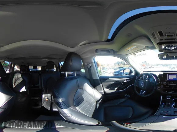 ✅ 2023 Toyota Highlander Hybrid XLE • VIN: 5TDKBRCH1PS578513 • Lot: 44358130. Wystawiony na IAAI z przebiegiem 79 976 mil. Bezpłatny archiwum sprzedaży aukcyjnych z USA i szczegółowy raport historii pojazdu na DreamBid. Zdjęcie 18.