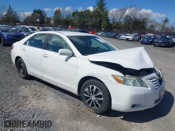 ✅ 2008 Toyota Camry XLE • VIN: 4T1BE46K28U753071 • Lot: 44638369. Wystawiony na IAAI z przebiegiem 131 994 mil. Bezpłatny archiwum sprzedaży aukcyjnych z USA i szczegółowy raport historii pojazdu na DreamBid. Zdjęcie 1.