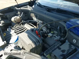 ✅ 2023 Volkswagen Atlas SEL Premium R-Line • VIN: 1V2FE2CA6PC206412 • Lot: 41801027. Wystawiony na IAAI z przebiegiem 64 898 mil. Bezpłatny archiwum sprzedaży aukcyjnych z USA i szczegółowy raport historii pojazdu na DreamBid. Zdjęcie 22.