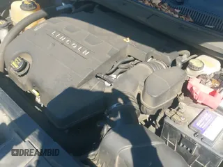 ✅ 2013 Lincoln MKT • VIN: 2LMHJ5NK1DBL54363 • Lot: 41768671. Listed on IAAI with 173,271 mi. Free auction sales archive from the USA and detailed vehicle history report at DreamBid. Image 18.