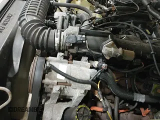 ✅ 2000 Ford Ranger XLT • VIN: 1FTZR15X6YTB32859 • Lot: 43642347. Wystawiony na IAAI z przebiegiem 251 680 mil. Bezpłatny archiwum sprzedaży aukcyjnych z USA i szczegółowy raport historii pojazdu na DreamBid. Zdjęcie 14.