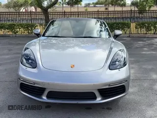 ✅ 2023 Porsche 718 Boxster • VIN: WP0CA2A8XPS205124 • Лот: 44620605. Опубликован ранее на Copart с пробегом 5 070 миль. Бесплатный доступ к архиву аукционных продаж из США и подробный отчёт об истории автомобиля на DreamBid. Изображение 11.