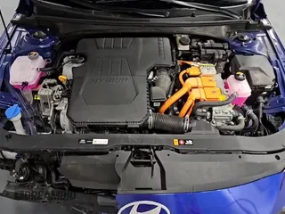 2024 Hyundai Elantra Blue с VIN KMHLM4DJ9RU114009, выставлен на аукционе Copart как лот 69869565 с пробегом 20 728 миль миль и Чистый • Clean title. История ставок и продаж доступна на DreamBid. Изображение 14.