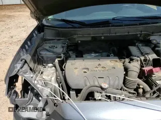 ✅ 2019 Mitsubishi Outlander SE • VIN: JA4AP4AU3KU017972 • Lot: 54442395. Wystawiony na Copart z przebiegiem 273 867 mil. Bezpłatny archiwum sprzedaży aukcyjnych z USA i szczegółowy raport historii pojazdu na DreamBid. Zdjęcie 14.