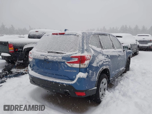 ✅ 2019 Subaru Forester • VIN: JF2SKAAC7KH471229 • Lot: 43823965. Wystawiony na IAAI z przebiegiem 88 909 mil. Bezpłatny archiwum sprzedaży aukcyjnych z USA i szczegółowy raport historii pojazdu na DreamBid. Zdjęcie 4.