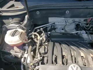 ✅ 2018 Volkswagen Atlas Launch Edition • VIN: 1V2HR2CA1JC514950 • Lot: 71905735. Wystawiony na Copart z przebiegiem 49 096 mil. Bezpłatny archiwum sprzedaży aukcyjnych z USA i szczegółowy raport historii pojazdu na DreamBid. Zdjęcie 14.