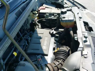 ✅ 2015 Buick Encore Premium • VIN: KL4CJHSB4FB100746 • Lot: 42916410. Wystawiony na IAAI z przebiegiem 169 060 mil. Bezpłatny archiwum sprzedaży aukcyjnych z USA i szczegółowy raport historii pojazdu na DreamBid. Zdjęcie 19.