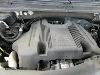 ✅ 2020 Ford Expedition Max XLT • VIN: 1FMJK1JT8LEA49463 • Lot: 57518875. Wystawiony na Copart z przebiegiem 138 589 mil. Bezpłatny archiwum sprzedaży aukcyjnych z USA i szczegółowy raport historii pojazdu na DreamBid. Zdjęcie 17.