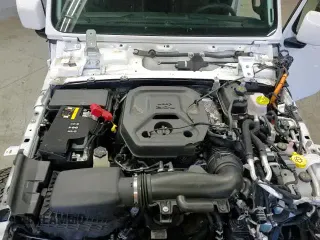 ✅ 2024 Jeep Wrangler High Altitude • VIN: 1C4RJXU61RW190493 • Лот: 90632525. Опубликован ранее на Copart с пробегом 7 508 миль. Бесплатный доступ к архиву аукционных продаж из США и подробный отчёт об истории автомобиля на DreamBid. Изображение 14.