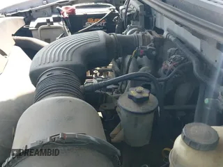 ✅ 2005 Ford F-150 STX • VIN: 1FTRX14W45NA25467 • Lot: 42801657. Listed on IAAI with 215,743 mi. Free auction sales archive from the USA and detailed vehicle history report at DreamBid. Image 12.