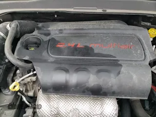 ✅ 2020 Jeep Renegade Altitude • VIN: ZACNJABB7LPM15206 • Lot: 51088355. Listed on Copart with 41,039 mi. Free auction sales archive from the USA and detailed vehicle history report at DreamBid. Image 14.