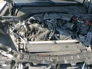 ✅ 2018 BMW X5 M • VIN: 5YMKT6C55J0Y83337 • Lot: 85378645. Wystawiony na Copart z przebiegiem 36 724 mil. Bezpłatny archiwum sprzedaży aukcyjnych z USA i szczegółowy raport historii pojazdu na DreamBid. Zdjęcie 15.