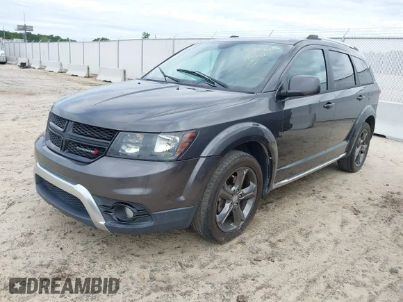 ✅ 2015 Dodge Journey Crossroad • VIN: 3C4PDCGB5FT605543 • Lot: 45384612. Wystawiony na IAAI z przebiegiem 171 590 mil. Bezpłatny archiwum sprzedaży aukcyjnych z USA i szczegółowy raport historii pojazdu na DreamBid. Zdjęcie 2.