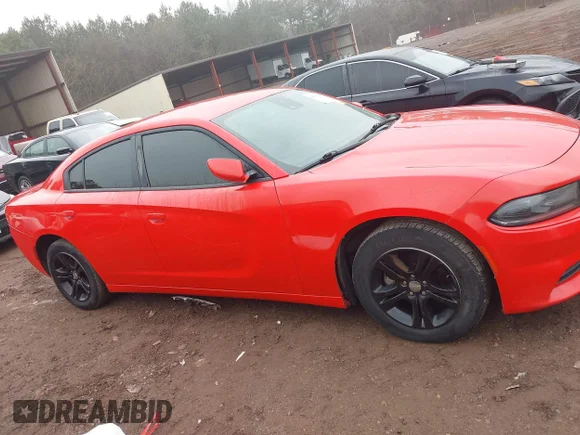 ✅ 2019 Dodge Charger SXT • VIN: 2C3CDXBG9KH724793 • Lot: 44068204. Wystawiony na IAAI z przebiegiem 117 898 mil. Bezpłatny archiwum sprzedaży aukcyjnych z USA i szczegółowy raport historii pojazdu na DreamBid. Zdjęcie 6.