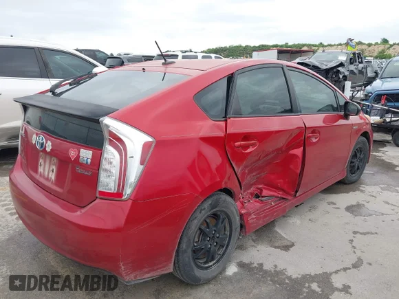 ✅ 2014 Toyota Prius Three • VIN: JTDKN3DU7E1785143 • Lot: 45177310. Wystawiony na IAAI z przebiegiem 118 915 mil. Bezpłatny archiwum sprzedaży aukcyjnych z USA i szczegółowy raport historii pojazdu na DreamBid. Zdjęcie 4.
