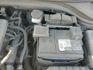 ✅ 2019 Hyundai Elantra SEL • VIN: 5NPD84LF3KH466836 • Lot: 81879385. Listed on Copart with 62,479 mi. Free auction sales archive from the USA and detailed vehicle history report at DreamBid. Image 13.