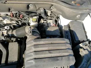 ✅ 2018 Volkswagen Atlas SE • VIN: 1V2LR2CA5JC538744 • Lot: 89822525. Wystawiony na Copart z przebiegiem 126 088 mil. Bezpłatny archiwum sprzedaży aukcyjnych z USA i szczegółowy raport historii pojazdu na DreamBid. Zdjęcie 13.