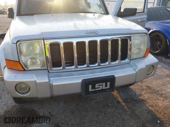 ✅ 2010 Jeep Commander Sport • VIN: 1J4RH4GK9AC131503 • Лот: 43016944. Опубликован ранее на IAAI с пробегом 239 825 миль. Бесплатный доступ к архиву аукционных продаж из США и подробный отчёт об истории автомобиля на DreamBid. Изображение 6.