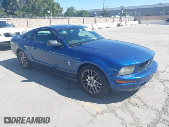 ✅ 2007 Ford Mustang Deluxe • VIN: 1ZVFT80N175259117 • Lot: 45151246. Listed on IAAI with 199,167 mi. Free auction sales archive from the USA and detailed vehicle history report at DreamBid. Image 1.