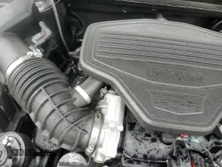 ✅ 2025 Cadillac XT5 FWD Premium Luxury • VIN: 1GYKNCRS4SZ129478 • Лот: 66677435. Опубликован ранее на Copart с пробегом 4 372 миль. Бесплатный доступ к архиву аукционных продаж из США и подробный отчёт об истории автомобиля на DreamBid. Изображение 14.