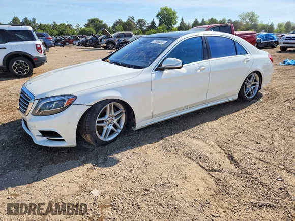 ✅ 2014 Mercedes-Benz S 550 • VIN: WDDUG8FB7EA039048 • Lot: 53933206. Wystawiony na Copart z przebiegiem 128 392 mil. Bezpłatny archiwum sprzedaży aukcyjnych z USA i szczegółowy raport historii pojazdu na DreamBid. Zdjęcie 1.