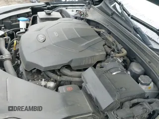 ✅ 2017 Kia Cadenza Premium • VIN: KNALC4J10H5066871 • Lot: 42369338. Listed on IAAI with 72,330 mi. Free auction sales archive from the USA and detailed vehicle history report at DreamBid. Image 18.